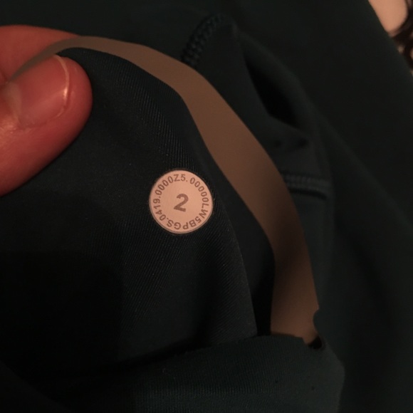 Like New Lululemon Teal Blue Leggings - Size 2 - Picture 3 of 6